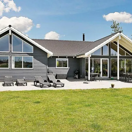 Sildestrup Sleeps 18 Pool Wifi Ferienhaus