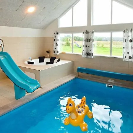 Ferienhaus Sildestrup Sleeps 18 Pool Wifi